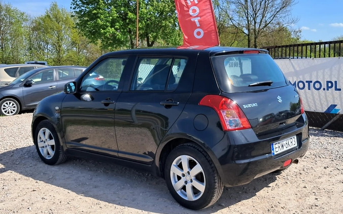 Suzuki Swift cena 16900 przebieg: 180000, rok produkcji 2009 z Opole Lubelskie małe 92